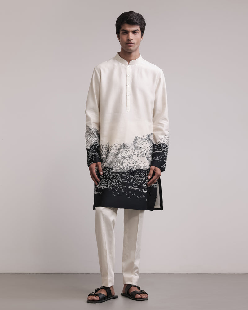 No Man’s Land Kurta Set