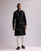 CONTOUR LINE EMBROIDERED KURTA SET