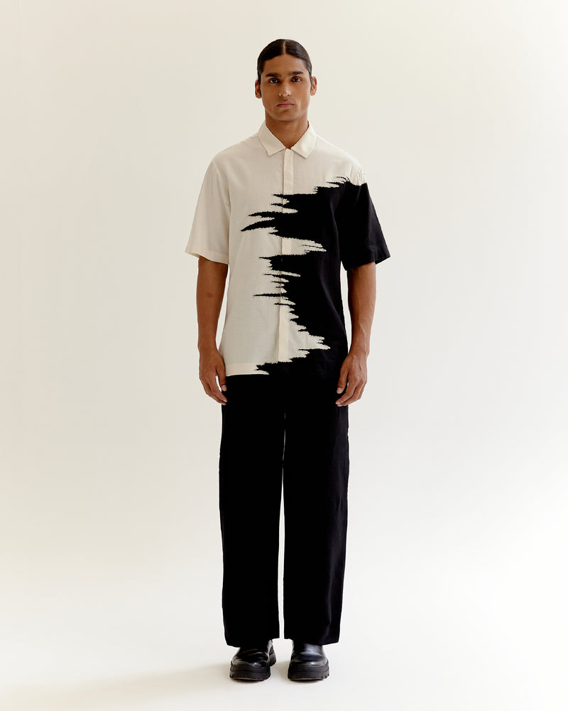TRAIL DUST HALF SHIRT