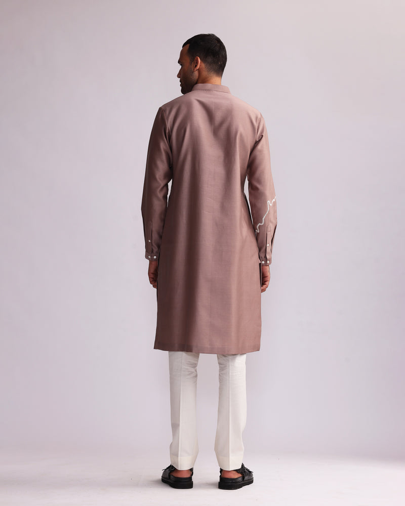 CONTOUR LINE EMBROIDERED KURTA SET