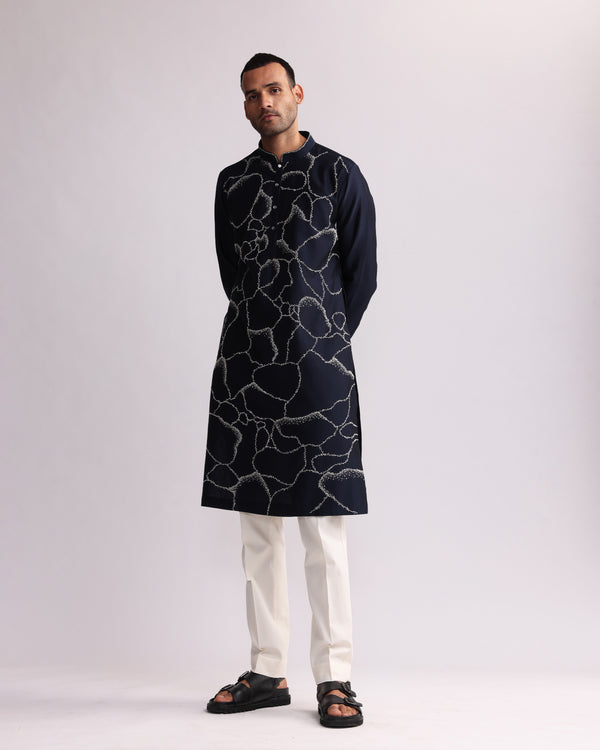 NORMANDY PLACEMENT KURTA SET