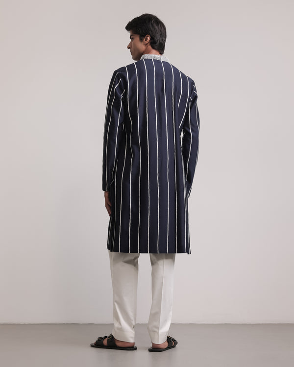 Frayed Stripes Kurta Set