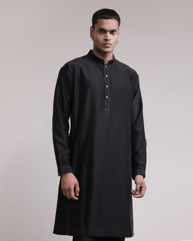 Classic Panelled Kurta Set