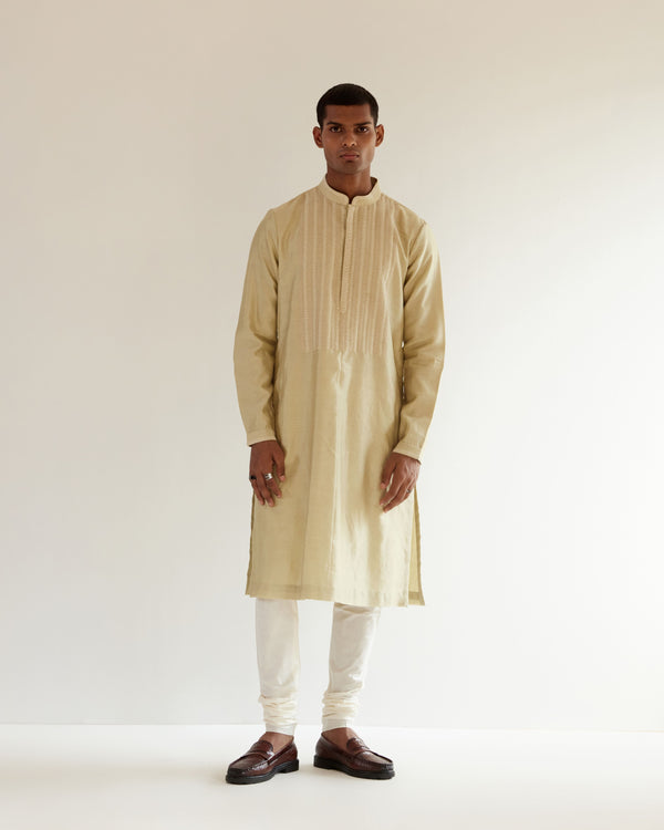 Linear Yoke Kurta Set