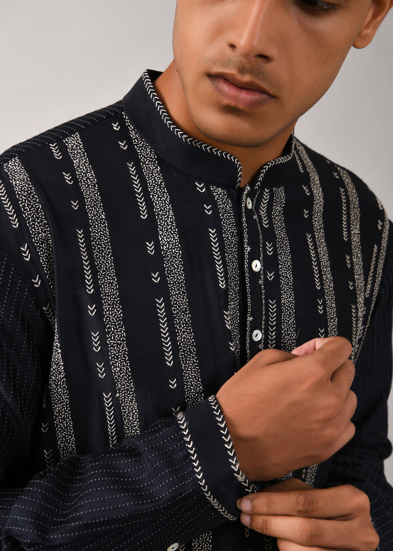 Contrail Hand Embroidered Kurta Set