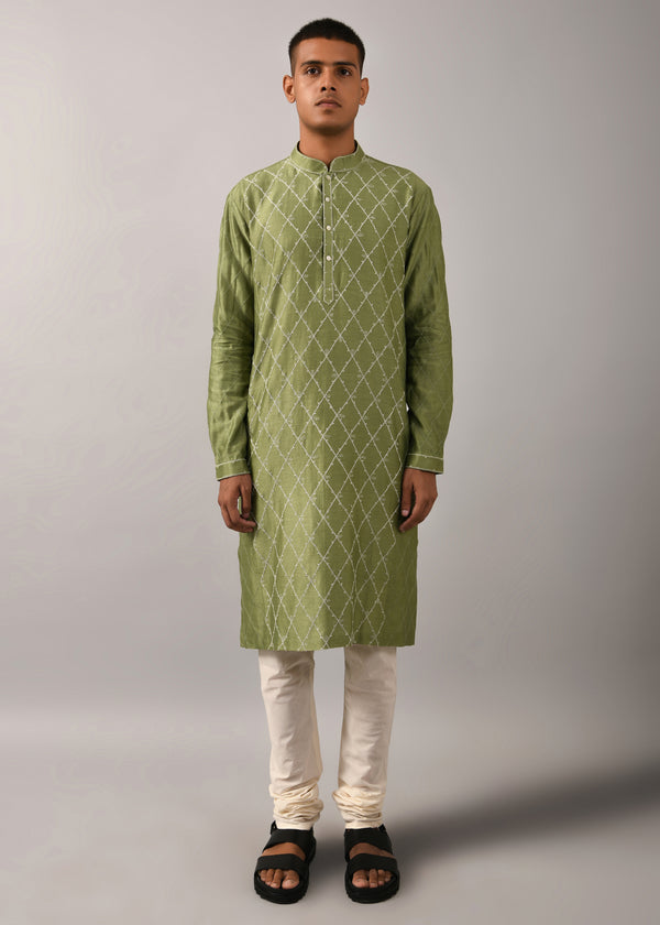 Diamond Pattern Hand Embroidered Kurta Set