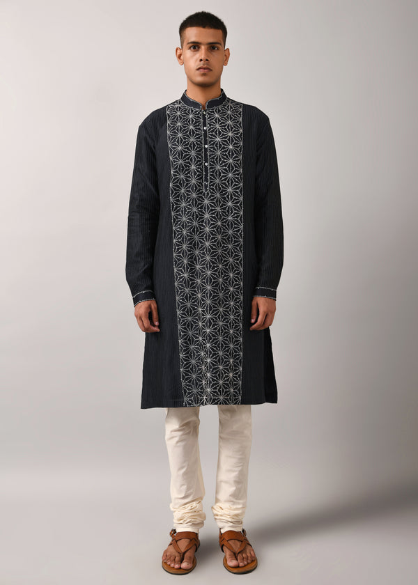 Dhruvtara Embroidered Kurta Set