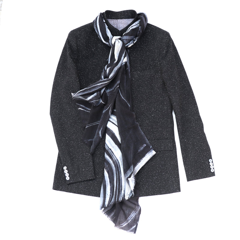 Airborne strokes scarf